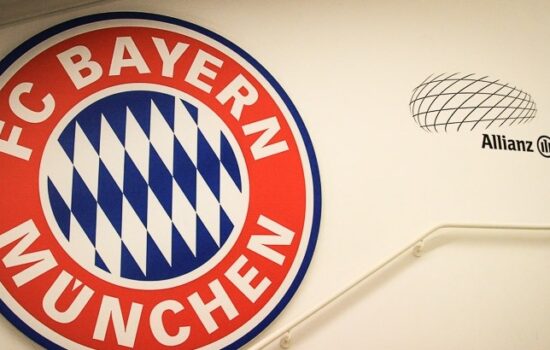 Allianz Arena — стадион «Баварии»