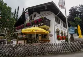 kuhnja-bavarii-restoran-u-monastyrja-jettal'